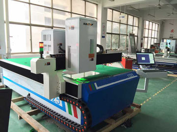 중국 공기 냉각 큰 새기는 지역 2500 * 1300mm 3D 유리제 레이저 조각 기계 4000HZ 협력 업체